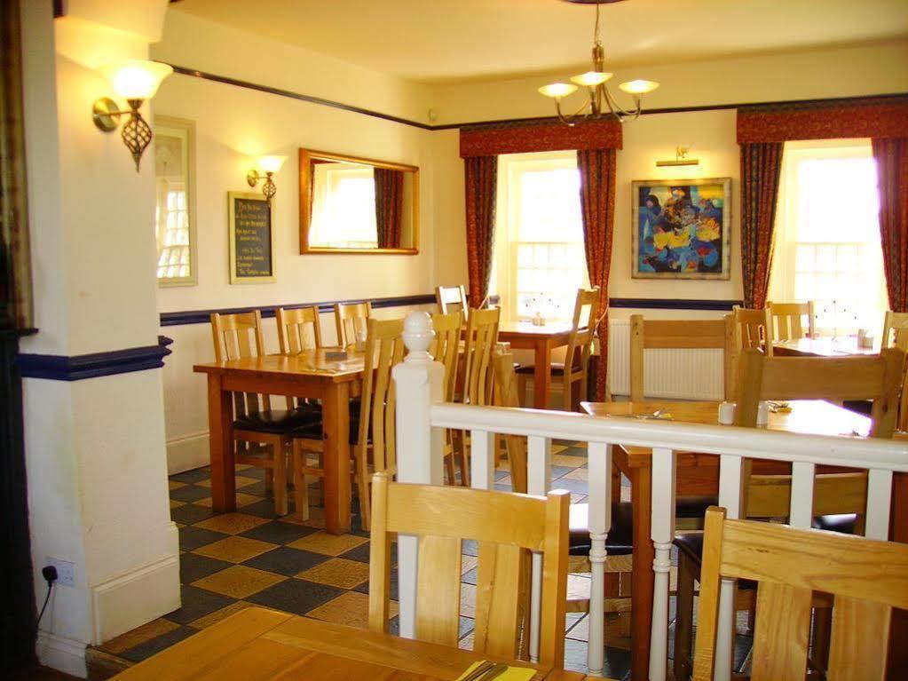 The Bell Inn Frampton on Severn Zewnętrze zdjęcie